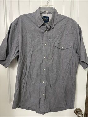 Texas Standard Short Sleeve Button-Down Shirt in Gray